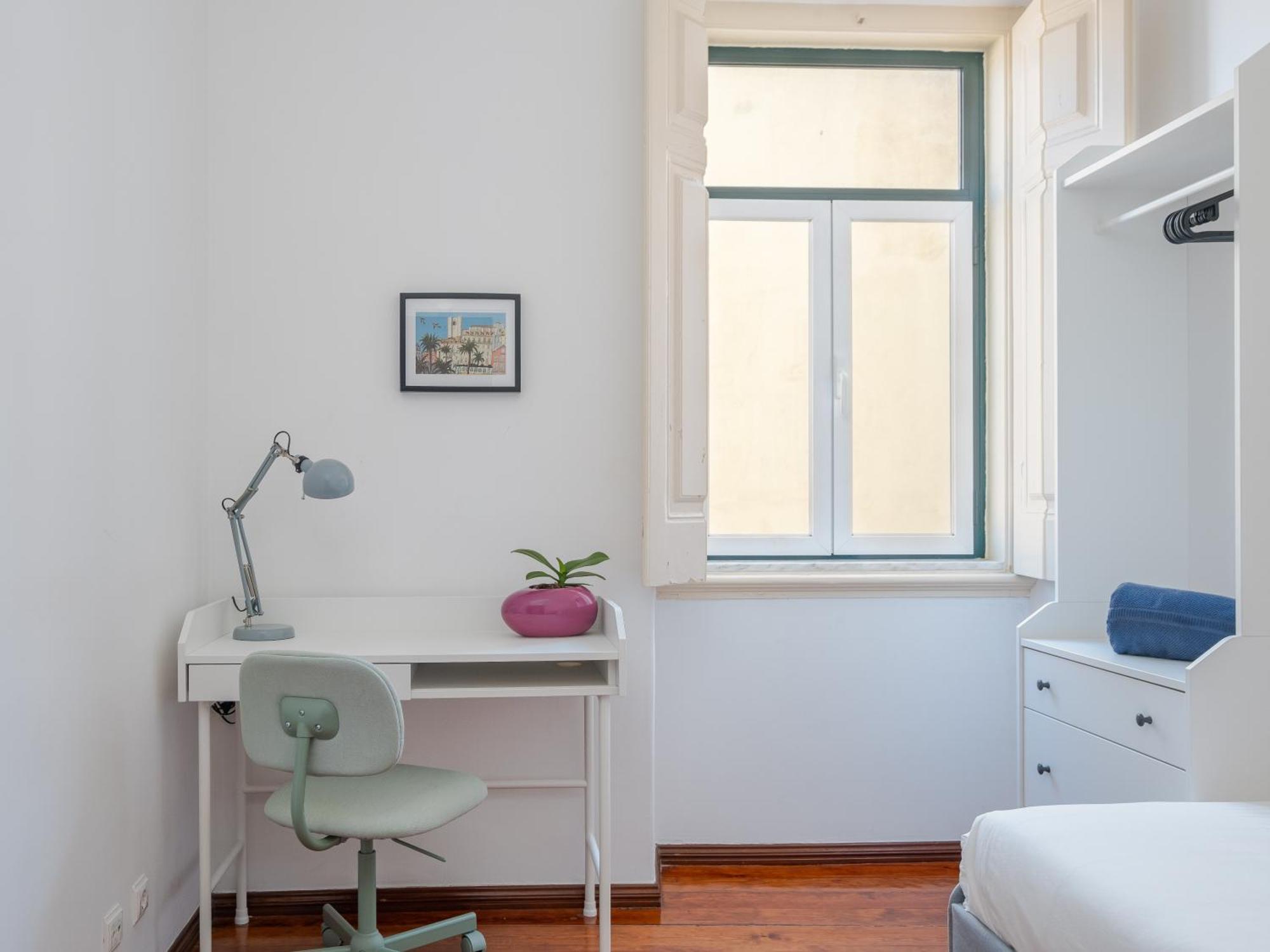 Cool Apartment Near Alfama Lisbon Luaran gambar